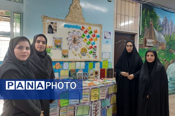 برپایی نمایشگاه کتاب و کتابخوانی به همت دانش‌آموزان مدارس ناحیه دو شهرری 