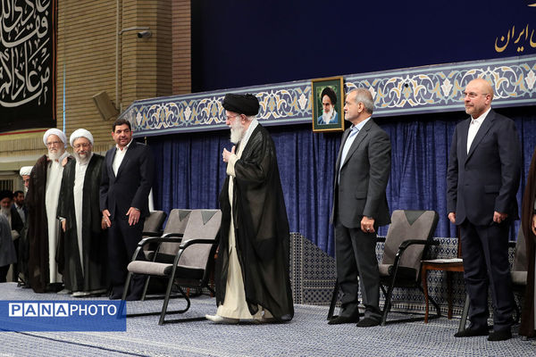 مراسم تنفیذ حکم چهاردهمین دوره ریاست‌جمهوری اسلامی ایران‌