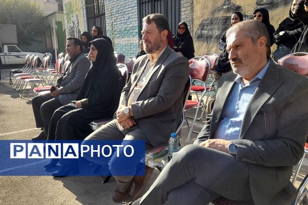 افتتاحیه انجمن ورزشی درون مدرسه ای منطقه کهریزک در هنرستان اولیاء۳