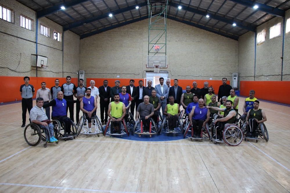 مسابقات  بسکتبال با ویلچر جانبازان و توانیابان خوزستان به مناسبت روز پارالمپیک و هفته تربیت بدنی برگزار شد