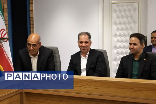 روایت آزادگی برای نسل نو