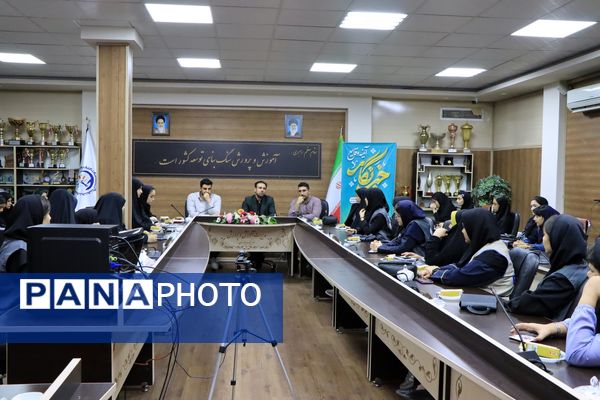 آیین تجلیل از خبرنگاران پانا ناحیه یک شهرستان بهارستان