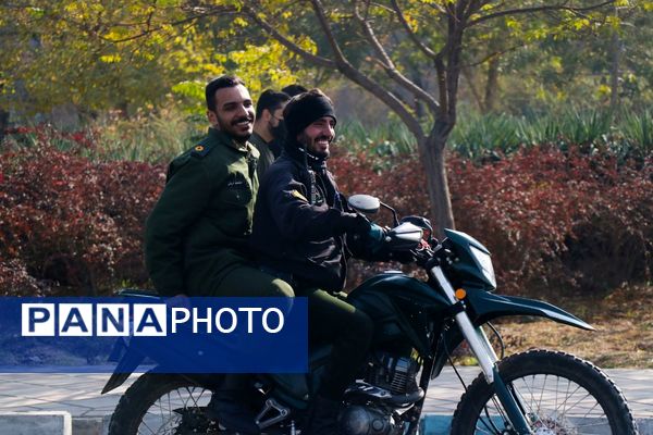 موج عشق و عزاداری در کوچه‌های اسلامشهر