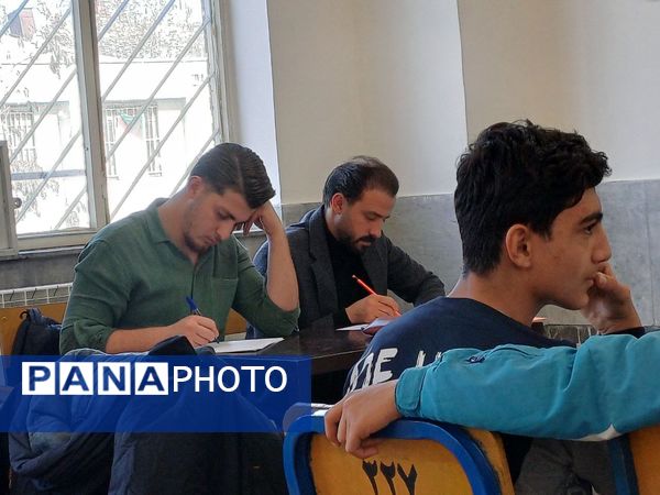 مسابقات آوایی پسران در مقاطع متوسطه اول و دوم در بروجرد