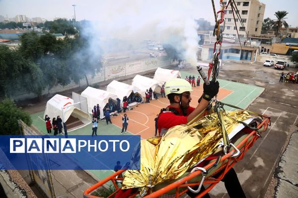 پناه‌گیری، خروج، نجات؛ مانور زلزله در خوزستان