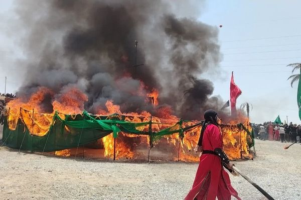 مراسم تعزیه‌خوانی در شهر طاقانک