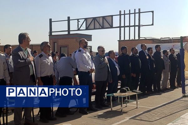 مراسم پدافند غیرعامل در دبیرستان بشارت بهارستاندو