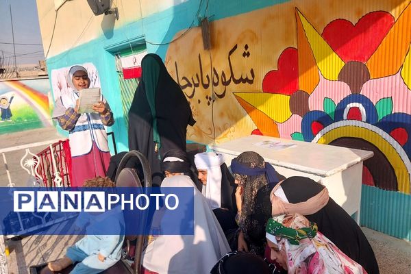 جشن دانایی در دبستان مهران؛ هفته کتاب با شور دانش‌آموزان دختر مهران