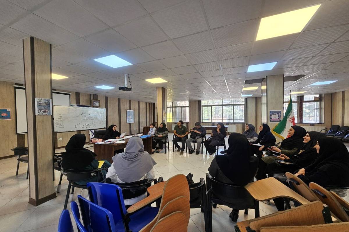 دوره ۵۰ ساعته کارآفرینی با رویکرد KAB در پژوهشسرای خوارزمی در حال برگزاری است