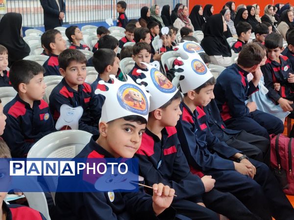 زنگ بهداشت دهان و دندان در دبستان معلم دوره اول نواخته شد