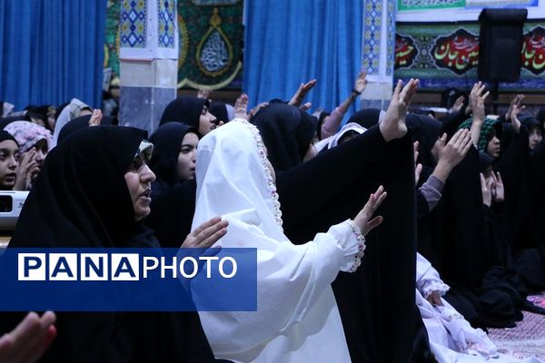  اعتکاف دانش‌آموزی در فضایی معنوی و آرام در ملارد