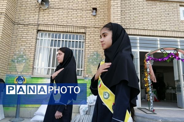 زنگ مهر، آغاز بهار تعلیم و تربیت در دبیرستان شهید هاشمی نژاد نیشابور