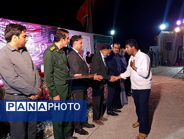 سندرک معطر به عطر شهید گمنام در مراسم یادواره شهدا