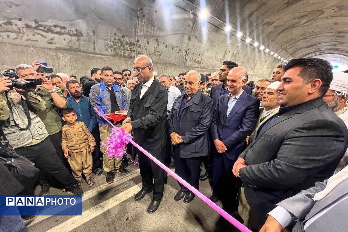افتتاح طولانی‌ترین تونل جاده‌ای کرمانشاه 
