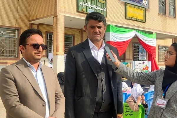 دانش‌آموز کتاب‌خوان، آینده‌ساز جامعه است