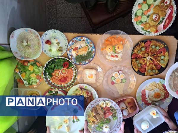 جشن روز جهانی تخم مرغ در دبستان دخترانه الزهرا یزد