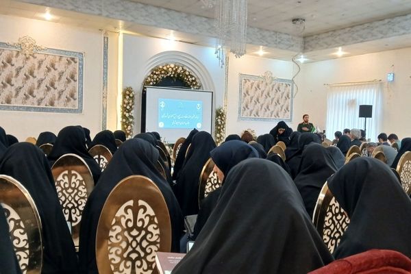 کارگاه توانمندسازی مشاورین و معاونین پرورشی طرقبه شاندیز