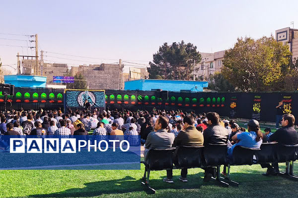 برگزاری مراسم عزاداری شهادت حضرت فاطمه الزهرا(س) در مدرسه شاهد شهیدکاظمی 