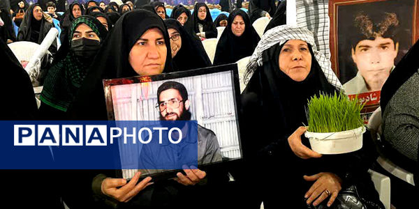 حضور فرهنگیان شهرستان دره‌شهر در مراسم افتتاحیه راهیان نور بسیج فرهنگیان کشور