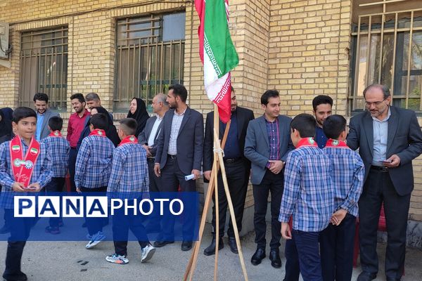 مانور مهارت‌های تشکیلاتی سازمان دانش‌آموزی ناحیه ۳ شیراز