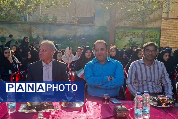 برگزاری انتخابات انجمن‌های ورزشی در دبیرستان زینبیه۲ شهریار