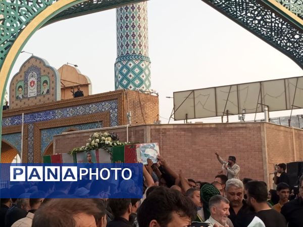 تشییع باشکوه پیکر شهید مبارزه با اسرائیل جنایتکار
