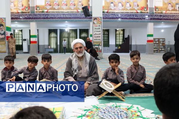 جشن بزرگ قرآن کلاس اولی‌ها در قلعه‌گنج