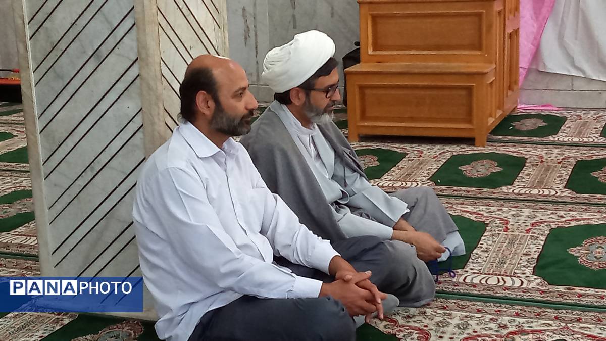 اجرای برنامه «در حریم آستان» در جوار امامزاده سید بهاءالدین محمد شیخشبان