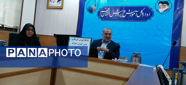 کارگاه مهارت خبرنگاری دانش‌آموزان مدارس شاهد قم