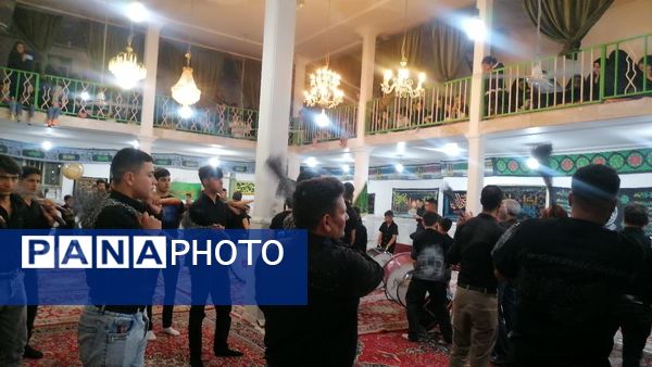 هیئت  زنجیر زنی و عزاداری اباعبدالله الحسین علیه السلام  بار درشب هفتم محرم  