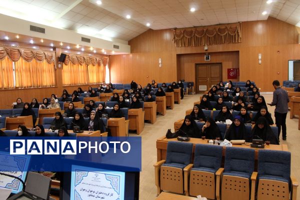 نخستین جلسه کارگروه دختران نوجوان و جوان شهرستان نیشابور