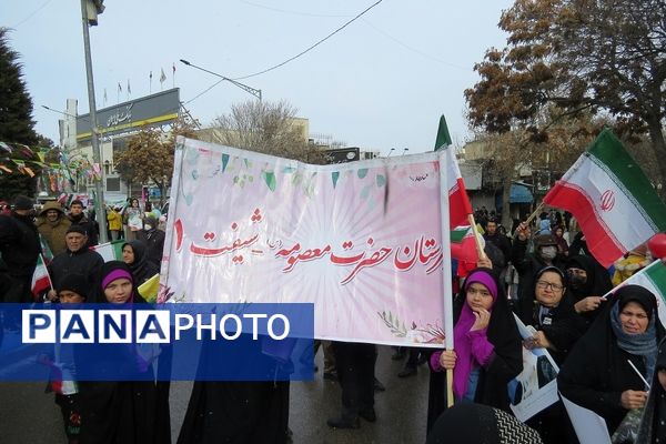 راهپیمایی باشکوه ۲۲ بهمن ماه شهرستان بجنورد 