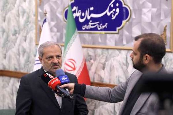 معلم مهم‌ترین رکن نظام آموزشی/آموزش‌وپرورش محور تحول نقشه جامع علمی کشور است