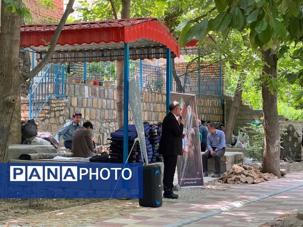 مراسم تجلیل از همکاران فعال حوزه پرورشی شهرستان‌های مانه و سملقان در بوم گردی زو علیا