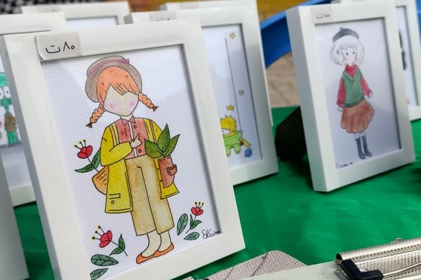 بازارچه کارآفرینی دانش آموزان دبیرستان پژمان بختیاری مشهد 
