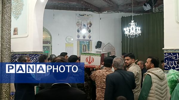 تشییع پیکر شهید گمنام در شهرستان کاشمر 