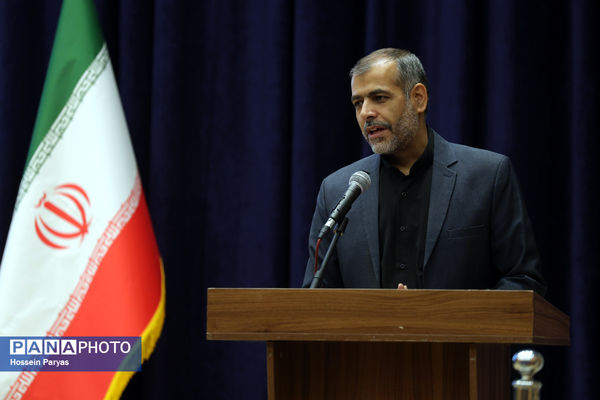 مراسم آموزش کاروان‌های عمره دانش‌آموزی به دانش‌آموزان عازم سرزمین وحی