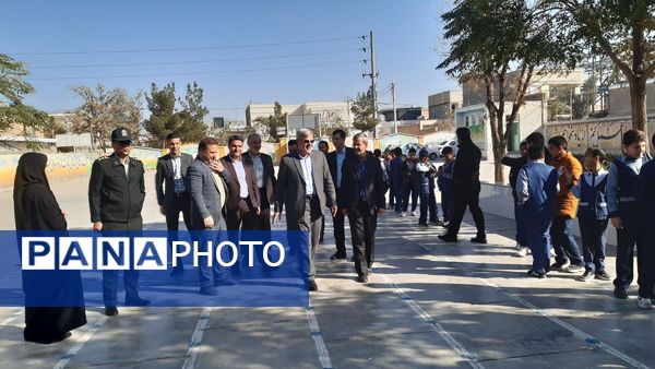 انتخابات شورای دانش آموزی در مدرسه فرهنگ شهیدان تهامی خلیل آباد