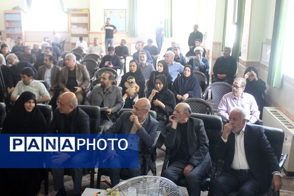 آیین کلنگ زنی احداث سه واحد آموزشی در قم
