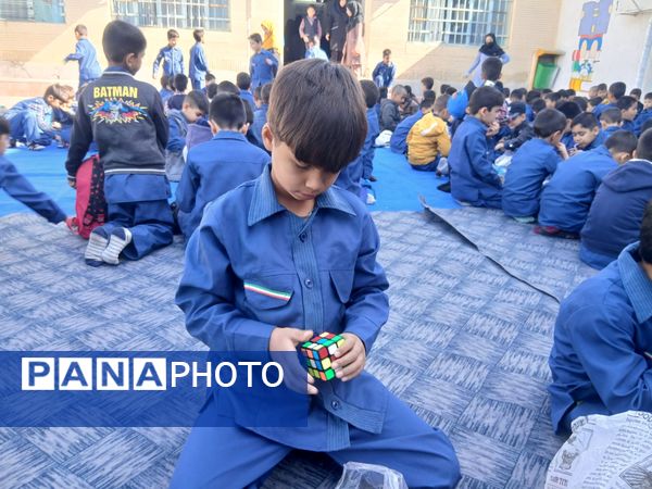 اردوی درون مدرسه‌ای به‌مناسبت روز جهانی کودک 