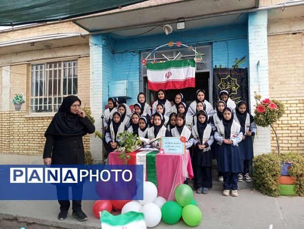 گرامیداشت یوم الله ۱۳ آبان وروز دانش آموز