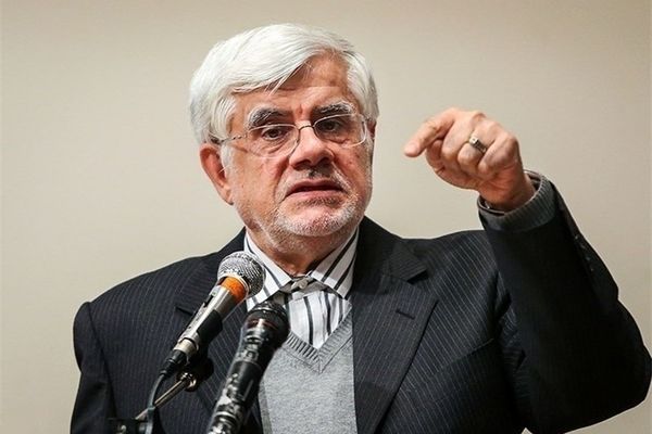 عارف: نمی‌توان قوانین سنتی را به فضای مجازی تسری داد