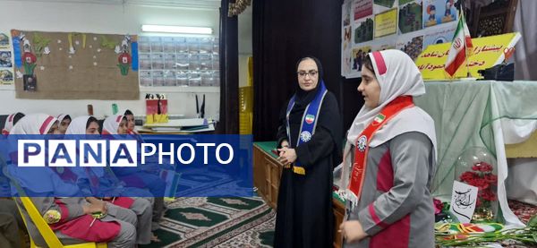 بازدید رئیس سازمان دانش‌آموزی از دبستان شاهد دختران