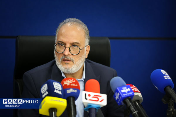 نشست خبری رئیس سازمان نوسازی، توسعه و تجهیز مدارس استان تهران