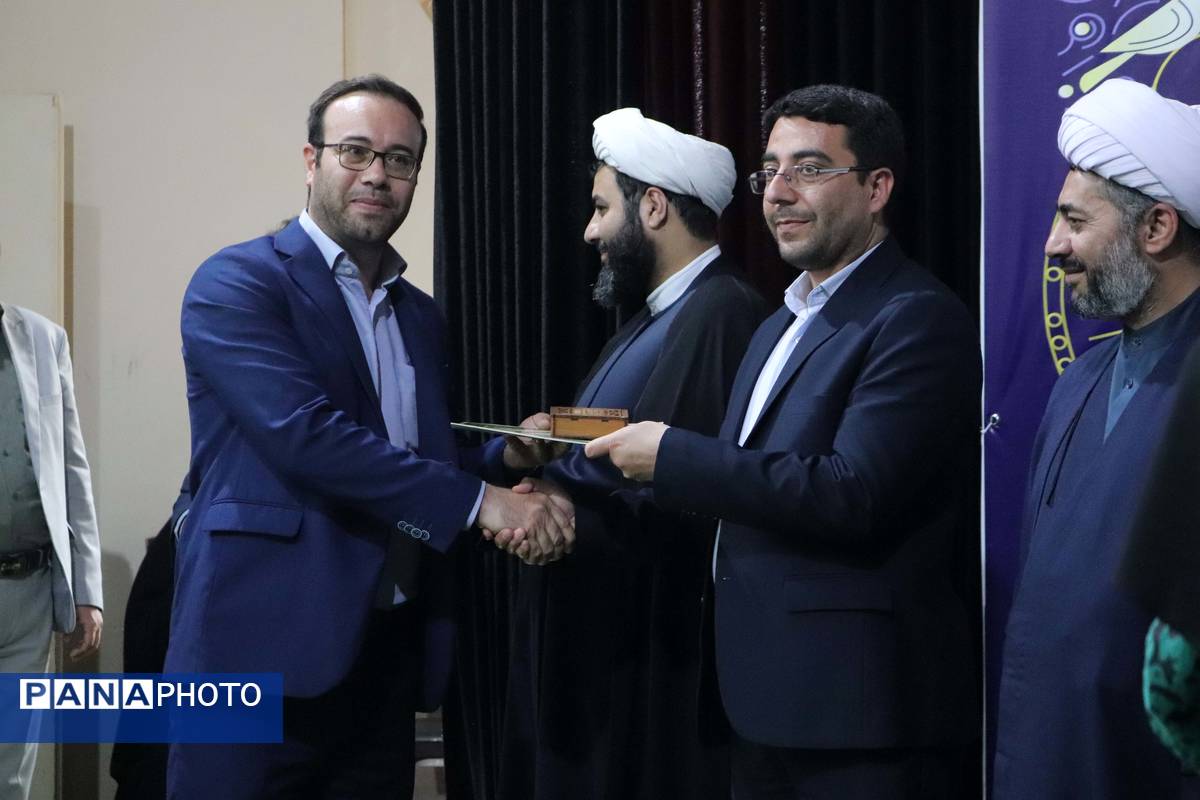 دهمین دوره مسابقات قرآن، عترت و نماز فرهنگیان استان آذربایجان شرقی