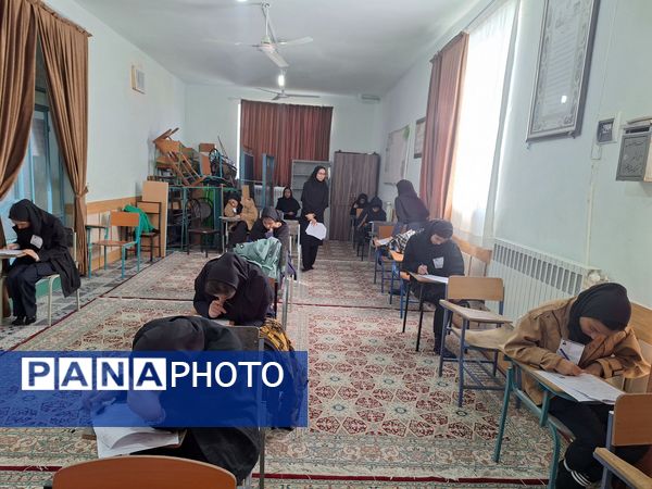 امتحانات نوبت اول در مدرسه برادران رحمانی خلیل آباد