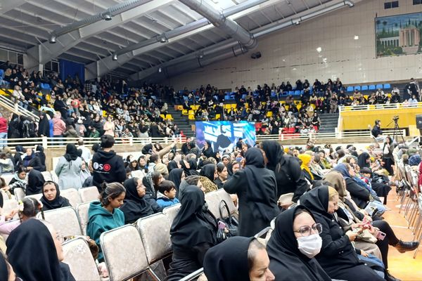 گردهمایی رانندگان سفیر مهر در هفته حمل‌ونقل شیراز