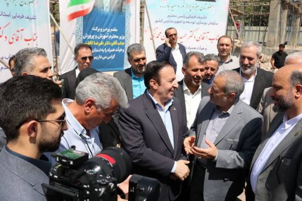 بازدید وزیر آموزش و پرورش از روند احداث مجتمع آموزشی دارالفنون در شهر قزوین
