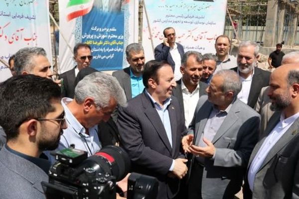 بازدید وزیر آموزش و پرورش از روند احداث مجتمع آموزشی دارالفنون در شهر قزوین