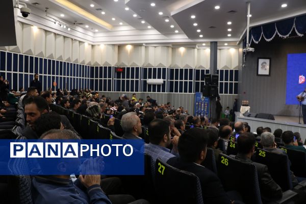 برترین‌های ورزش خراسان‌رضوی در آیین نشان کاوه معرفی شدند